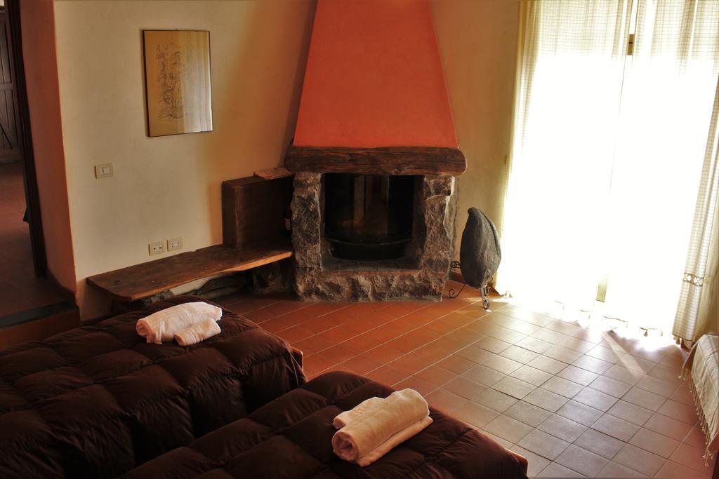 منزل الضيف تريكاستانيي  في Casa Etnea المظهر الخارجي الصورة